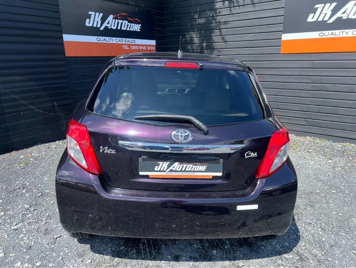 Toyota Vitz 1.0 Vitz Auto 5DR - Image 4