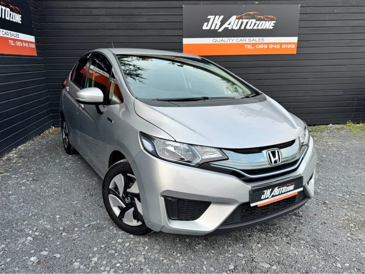 Honda Fit 1.5 Hybrid Auto 5DR - Image 1