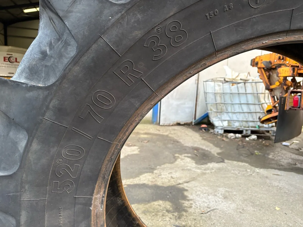 2X semperii 520/70R38 tubeless tyres - Image 1