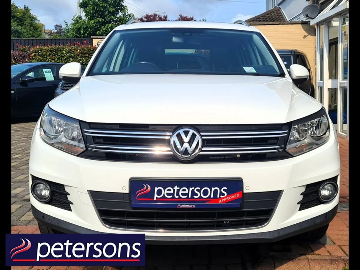 Volkswagen Tiguan Sport 2.0 TDI 110HP Manual 6spe - Image 3