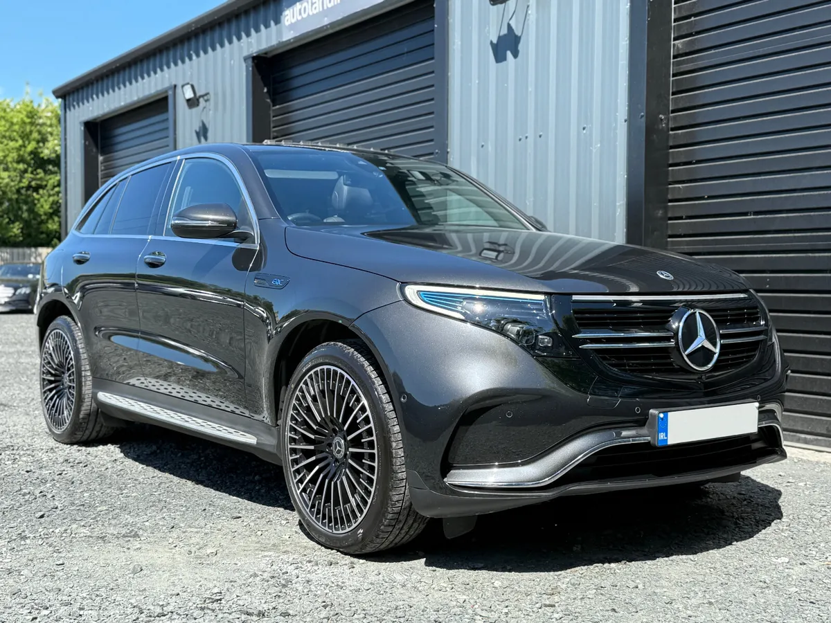 201 Mercedes EQC 400 Premium Plus - Image 3