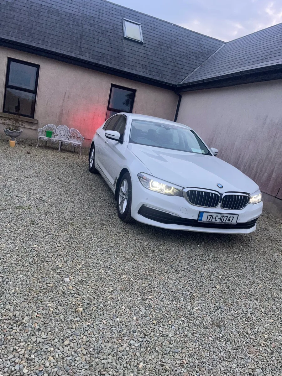 2017 bmw520d would swap for suv - Image 2