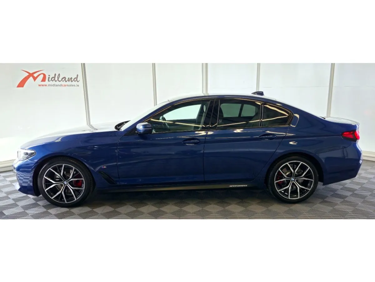 BMW 5 Series 520D M Sport  oyster Leather - Image 2