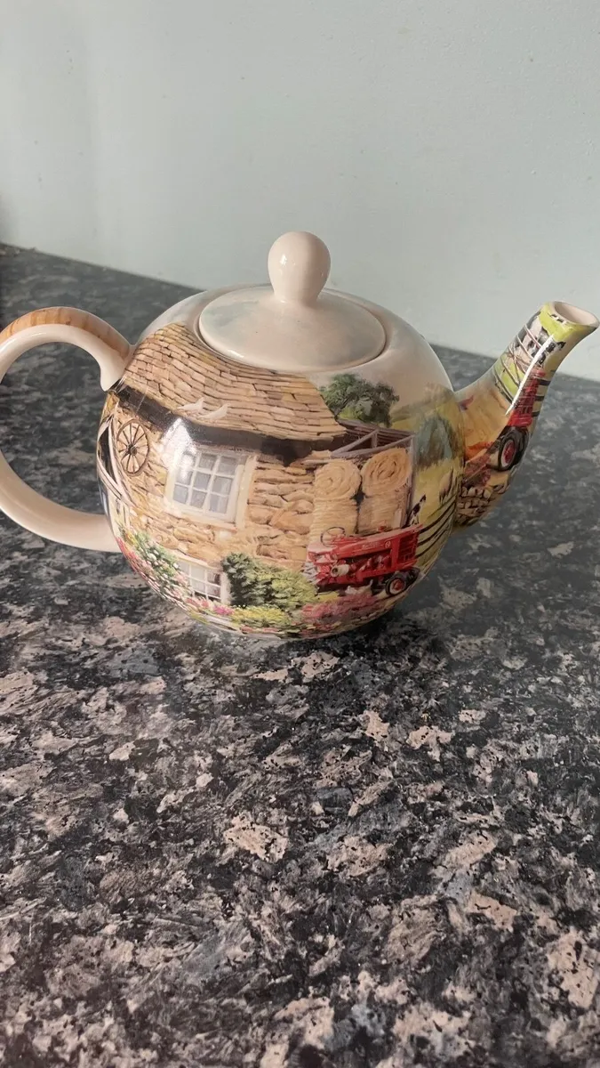 Collection only teapot - Image 1