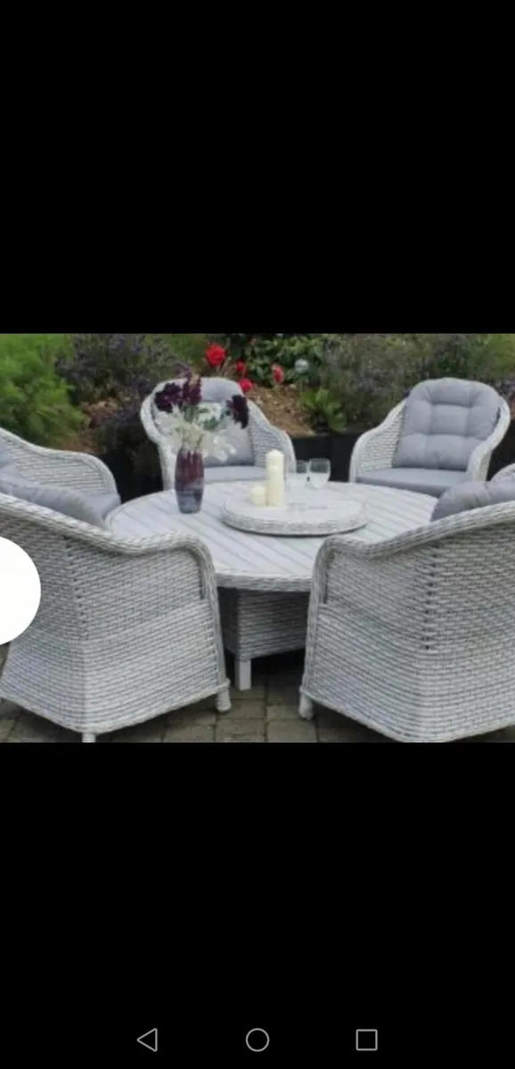 **SALE** Brand New 6 Seater Premium Quality Set