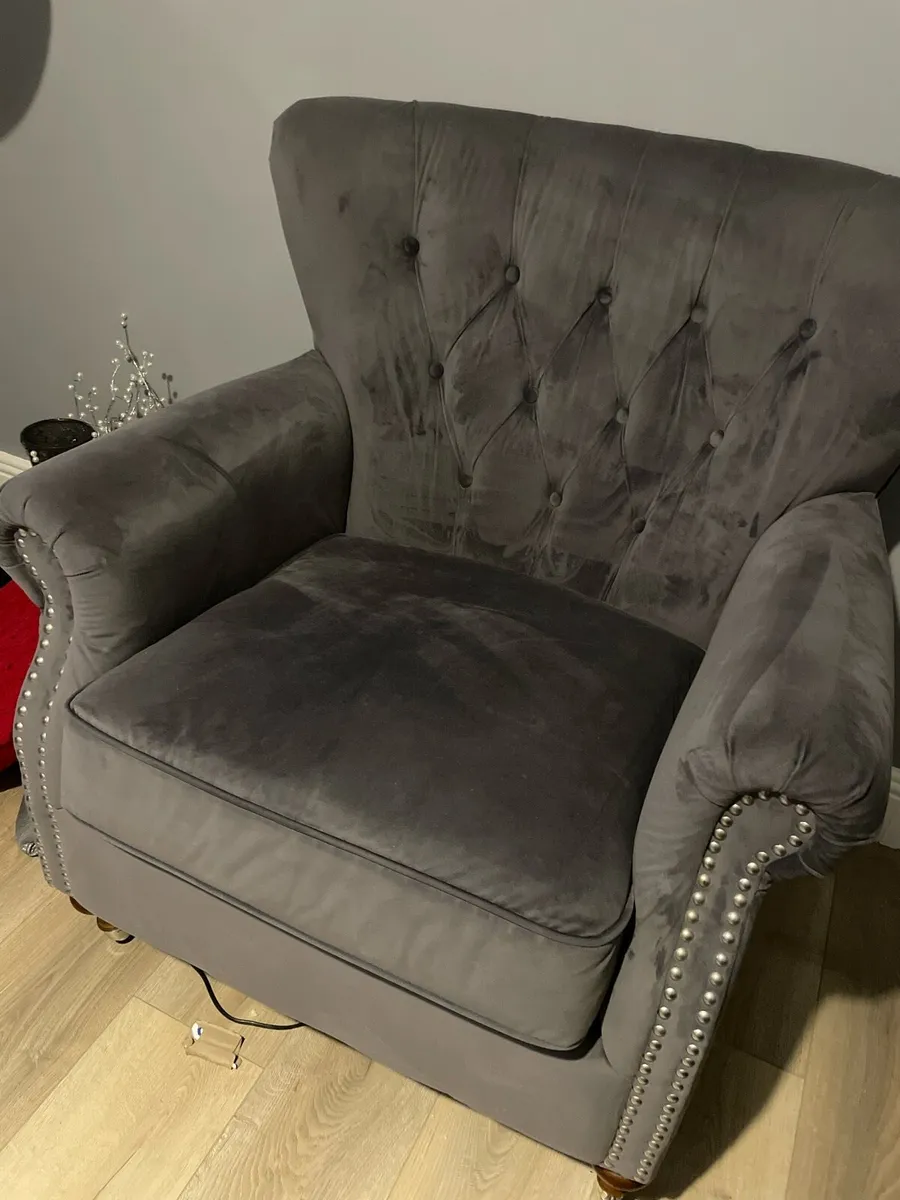 Armchair - Image 3