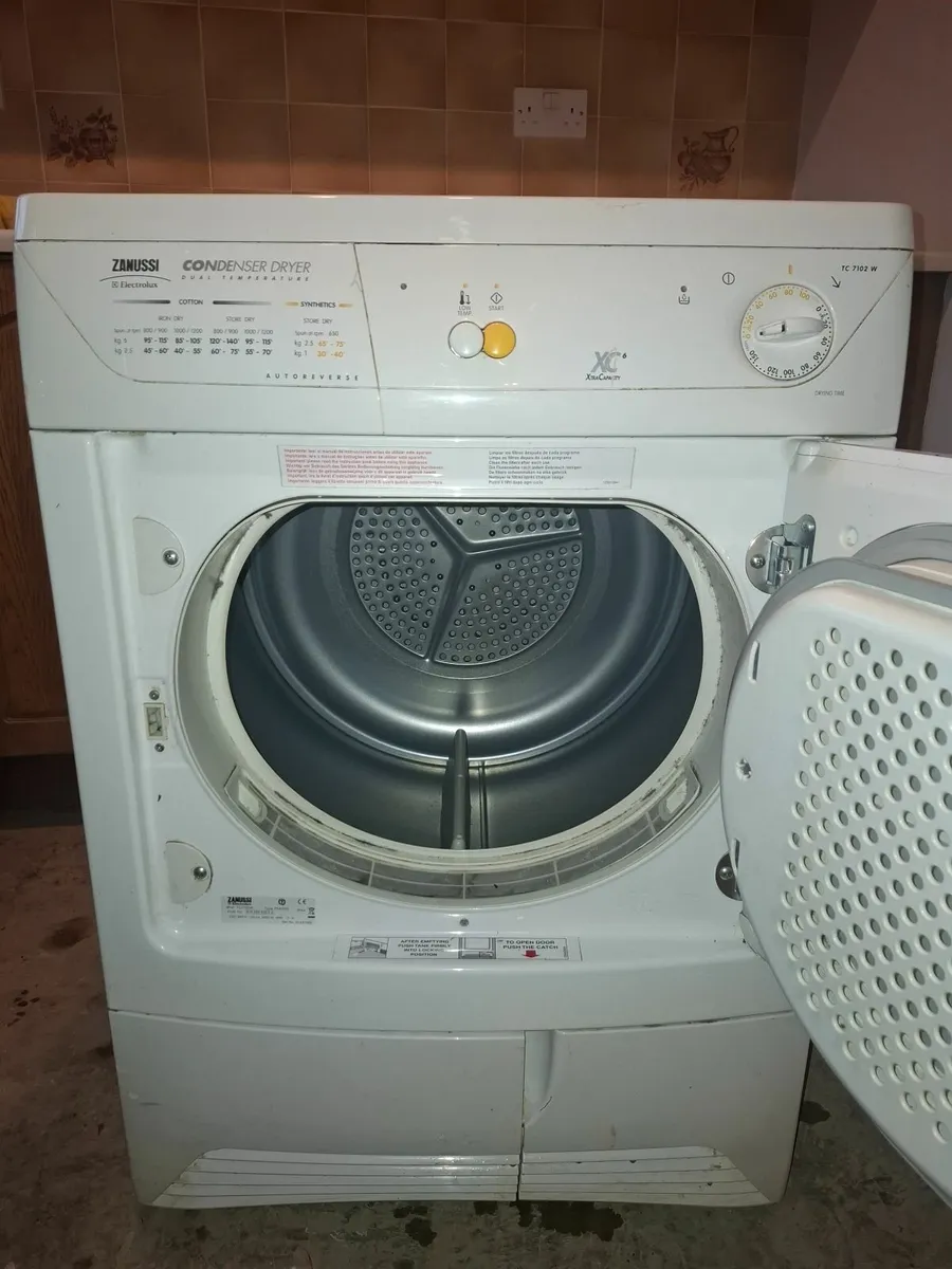 Tumble dryer - Image 2