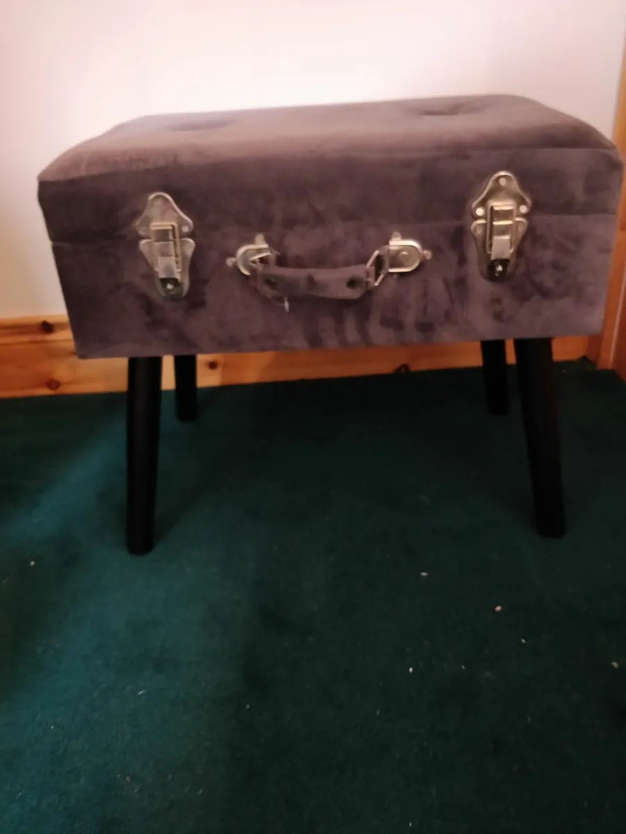 GREY Velvet storage stool - Image 1