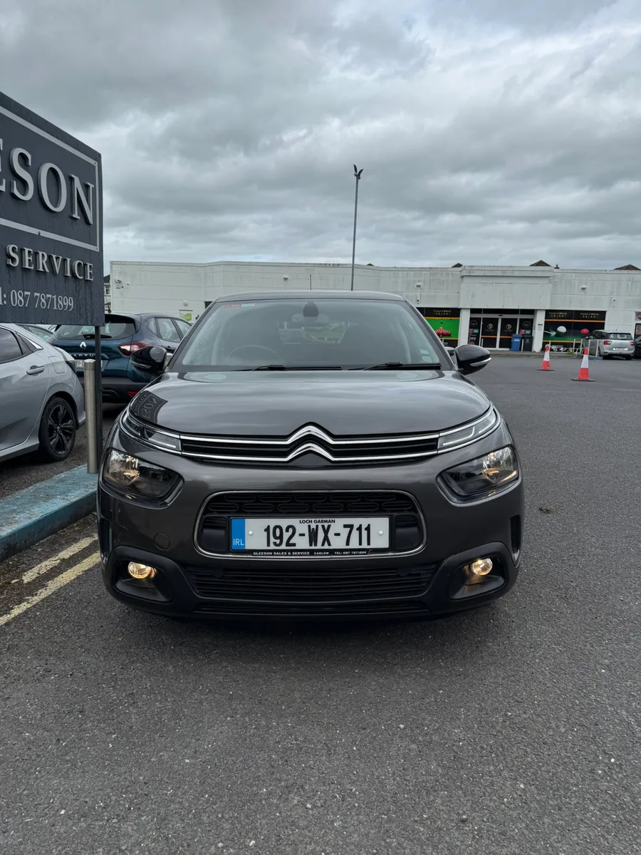192 Citroen C4 Cactus 1.2 Petrol - NCT 07-27 - Image 3