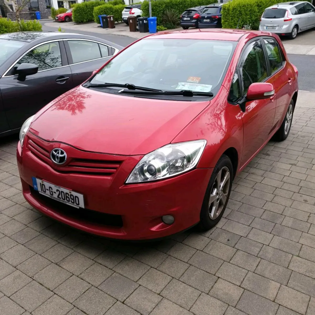 Toyota Auris 1.33 Low Mileage - Image 1