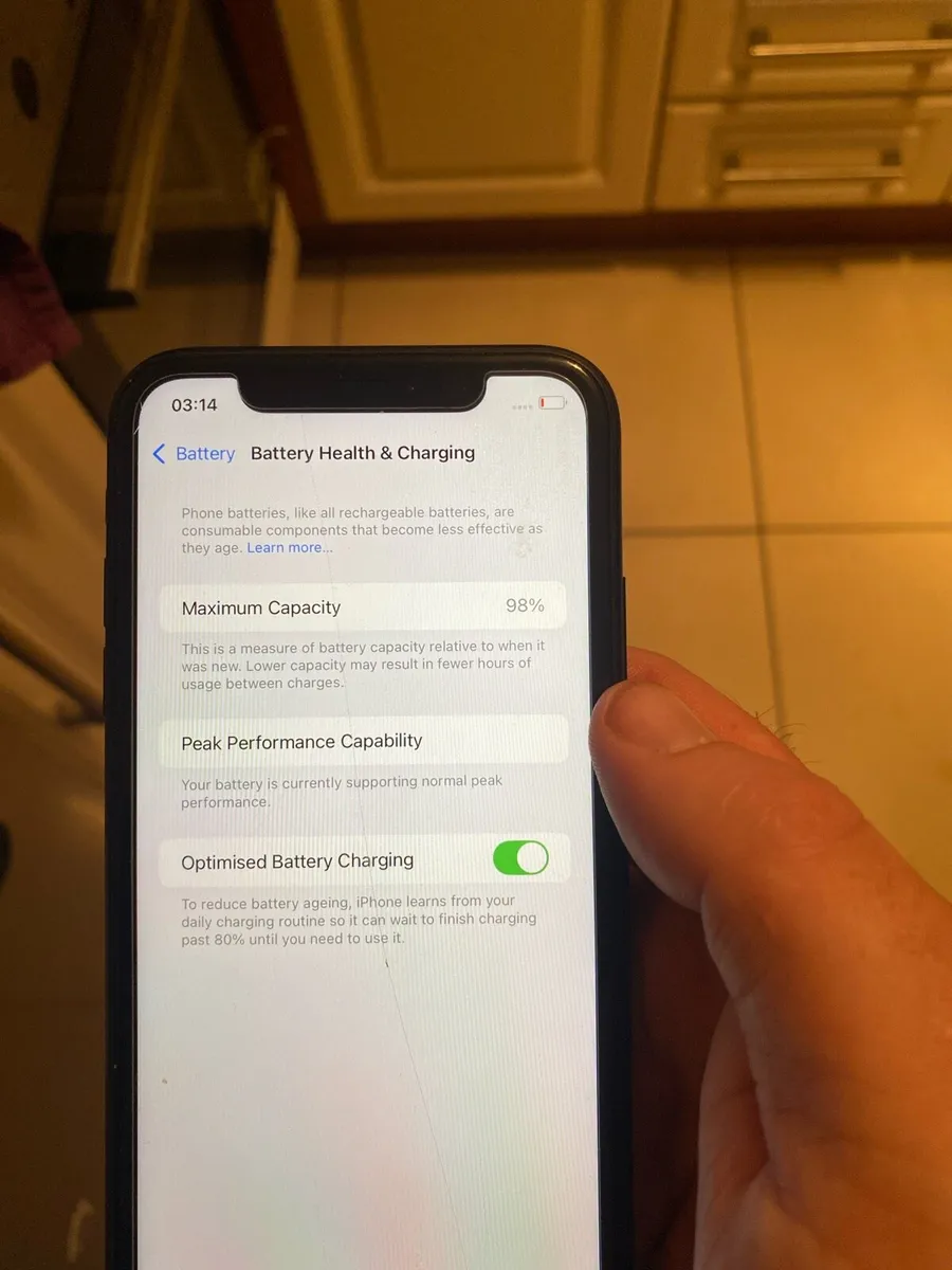 IPhone XR - Image 3