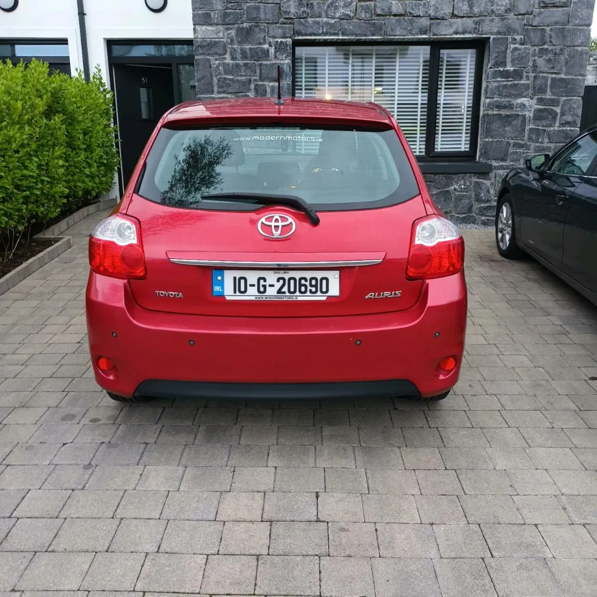 Toyota Auris 1.33 Low Mileage - Image 3