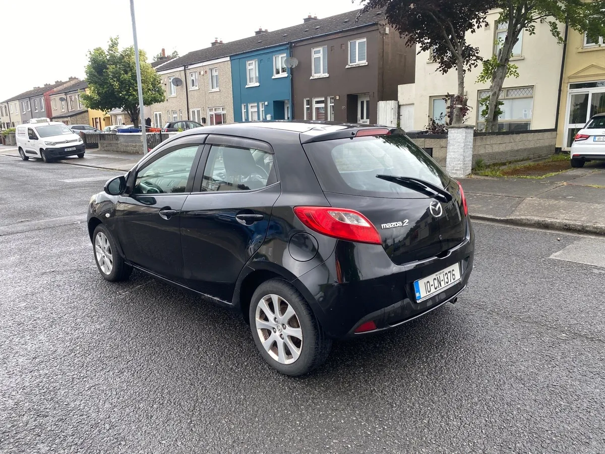 2010 Mazda 2 - Image 3