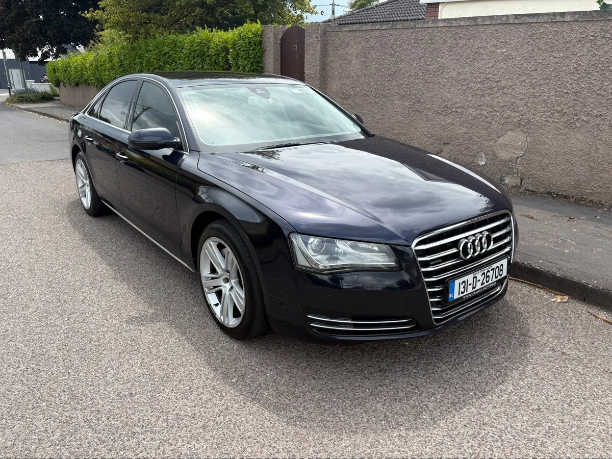 Audi A8 2013 3.0 DSL  quattro 9500€ - Image 1