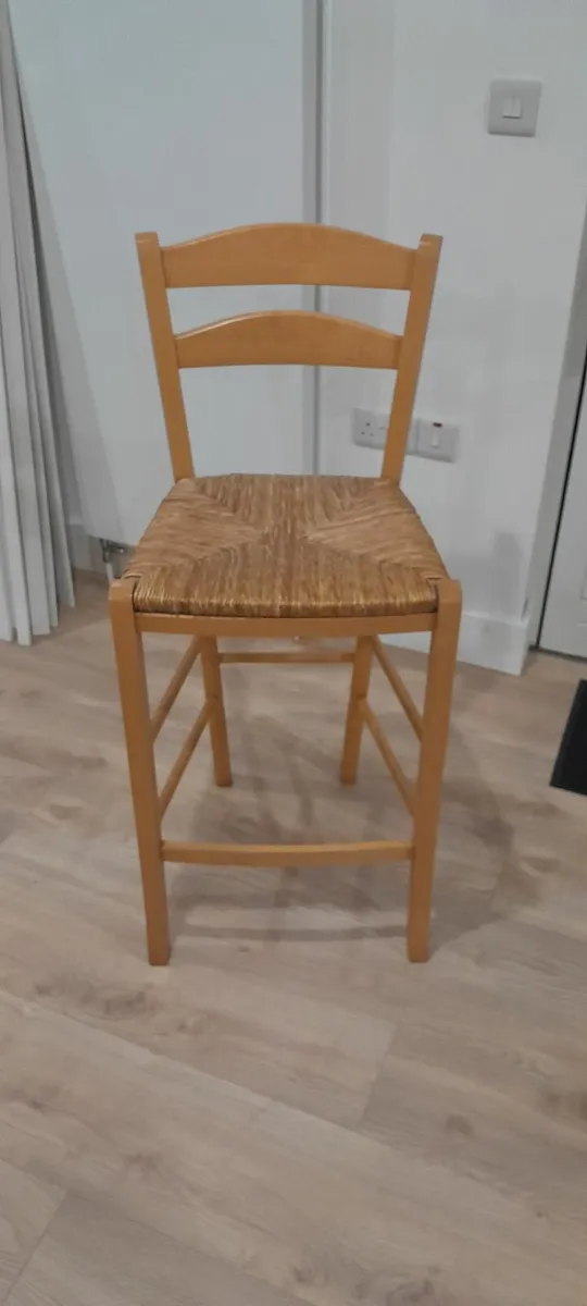 Bar stool - Image 1