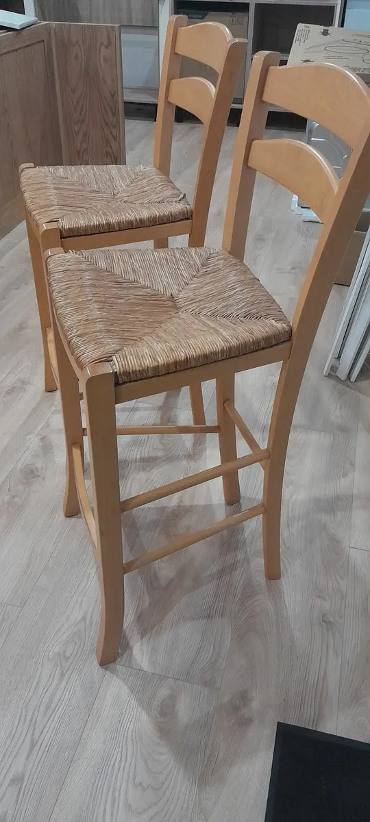 Bar stool - Image 2