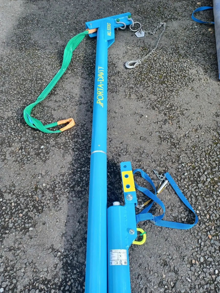 500kg lifting davit - Image 3