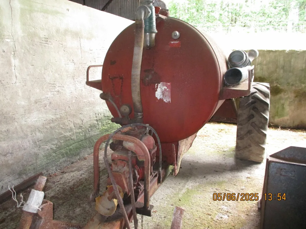 Slurry tanker