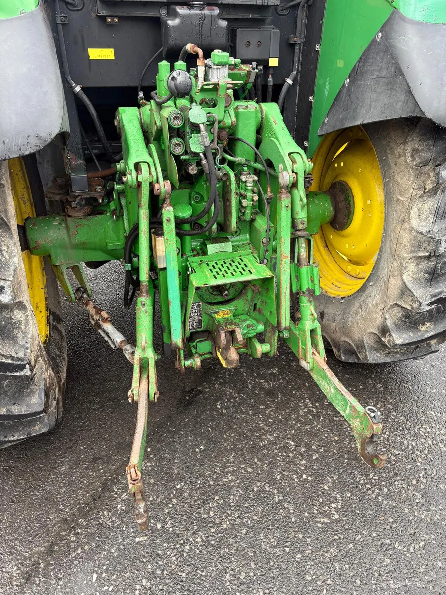 John Deere 6220 SE 2004 - Image 4