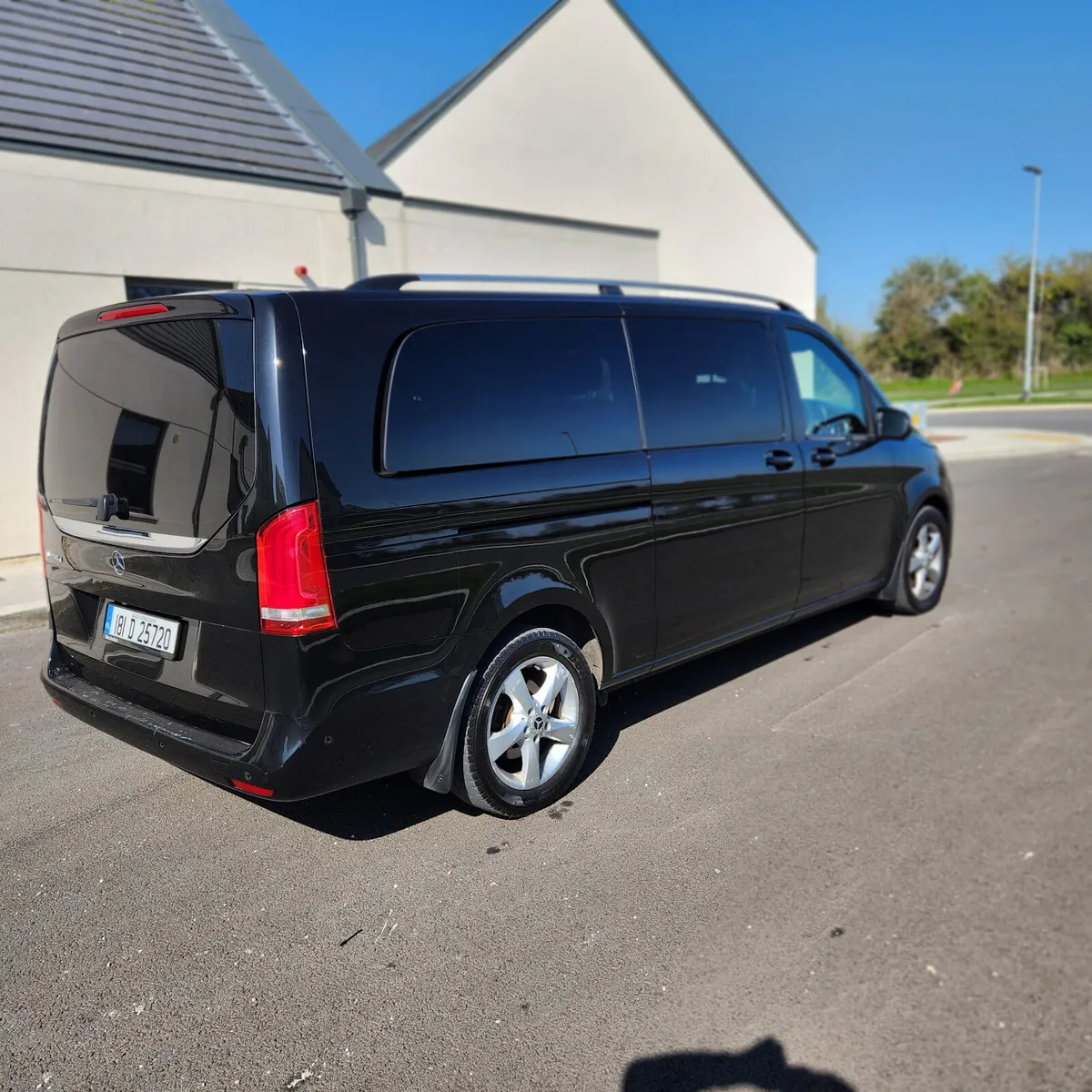 Mercedes-Benz V-Class 2018 - Image 2