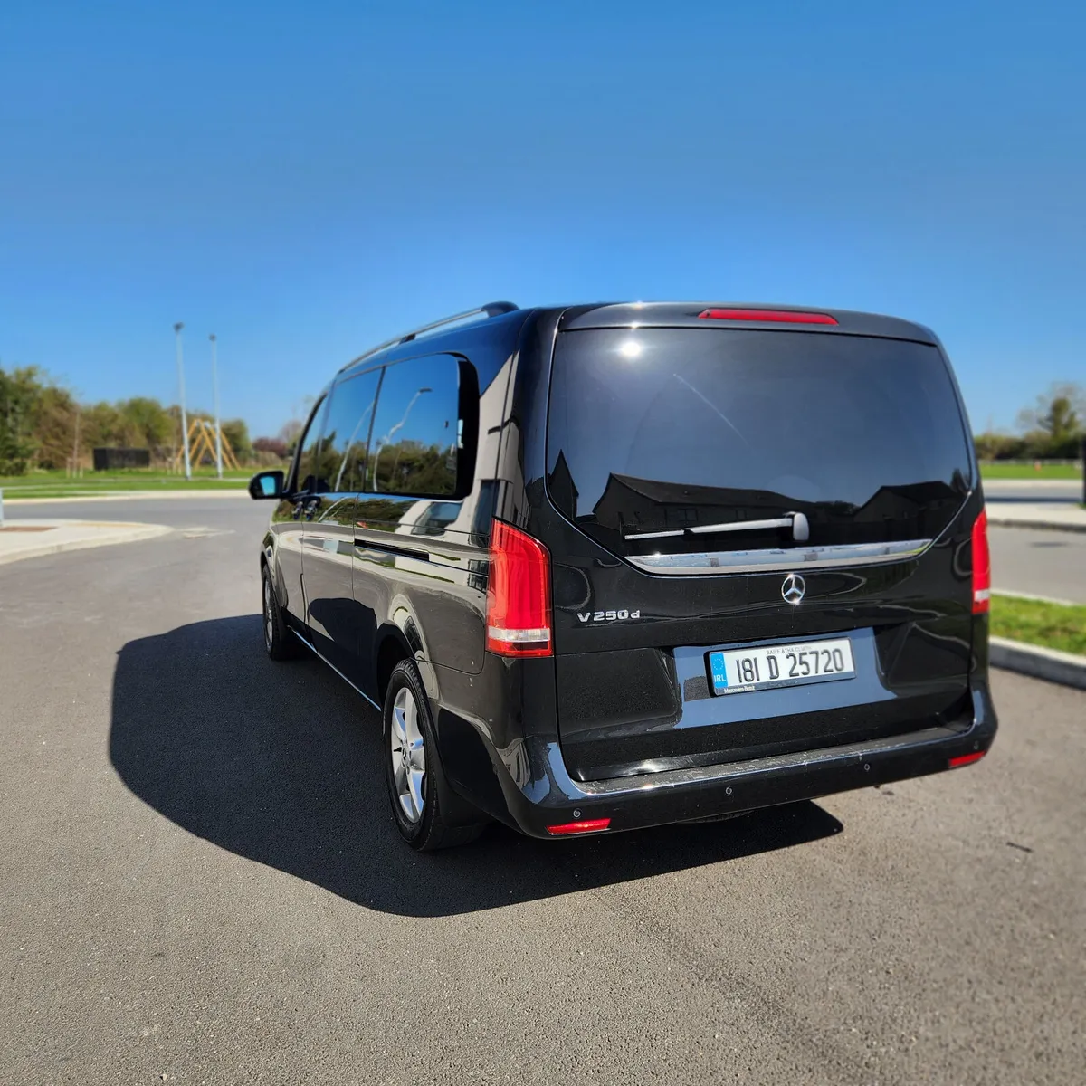 Mercedes-Benz V-Class 2018 - Image 4
