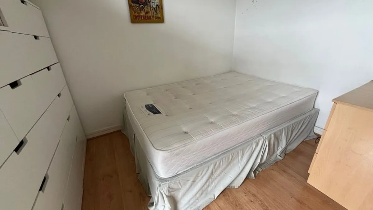 Double Mattress - Image 2