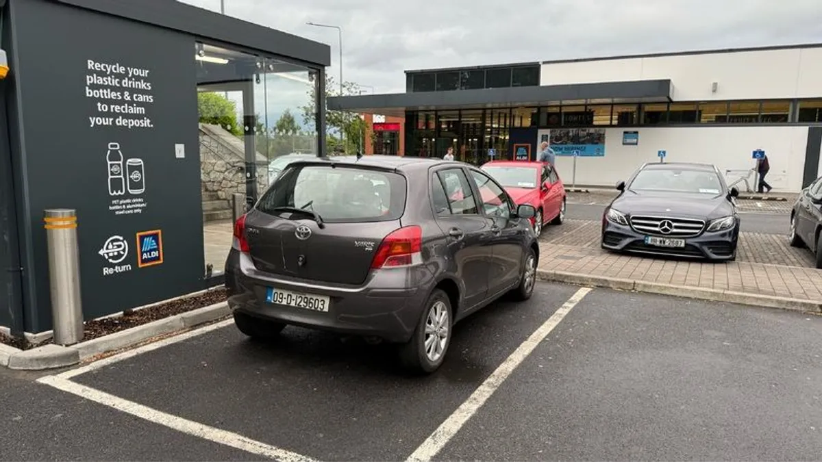 2009 Toyota Yaris - Image 4