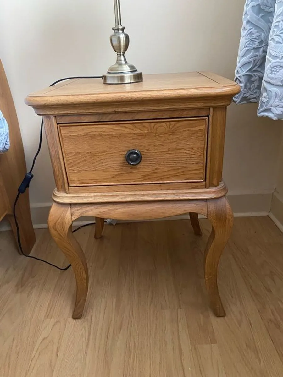 1 Bed Side Table / Locker