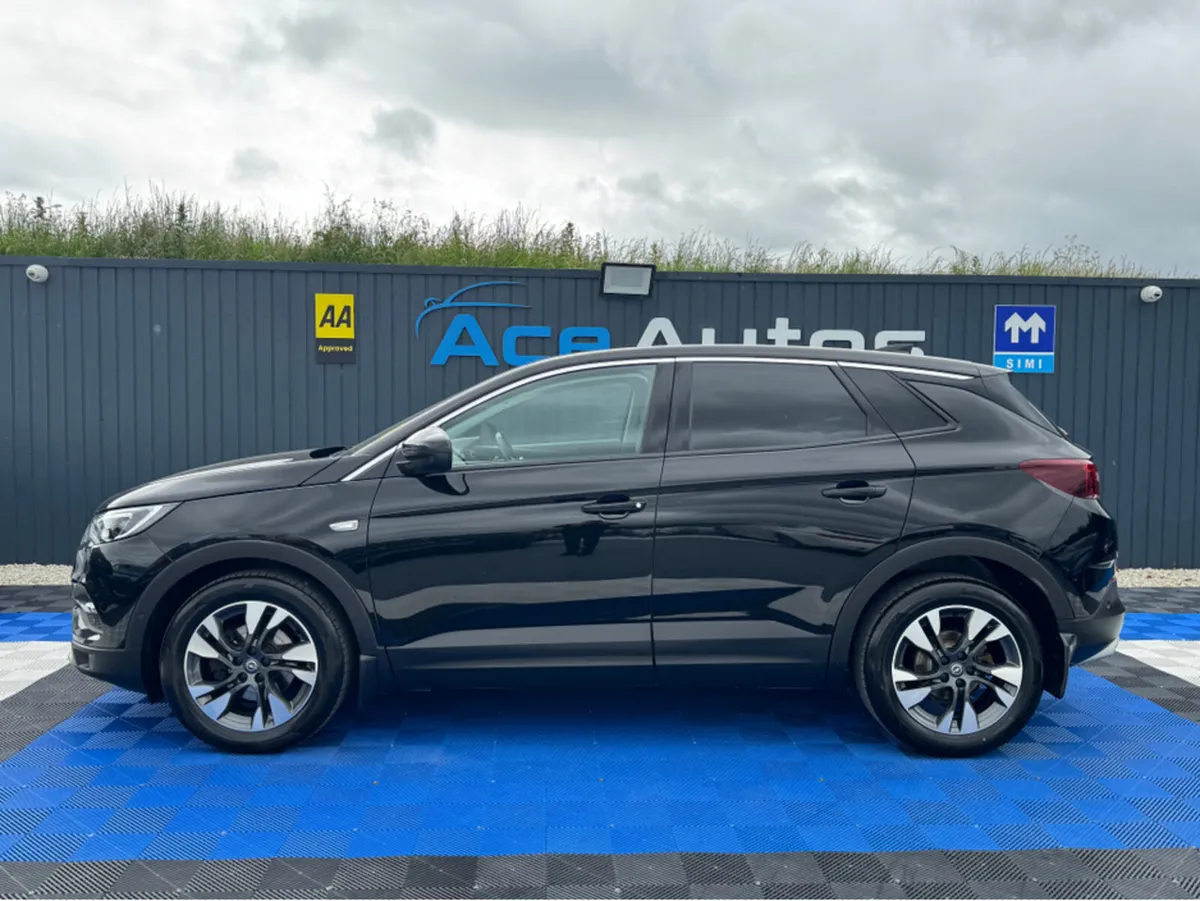 Opel Grandland X SRI 1.5L DIESEL - MANUAL - 12M WA - Image 4