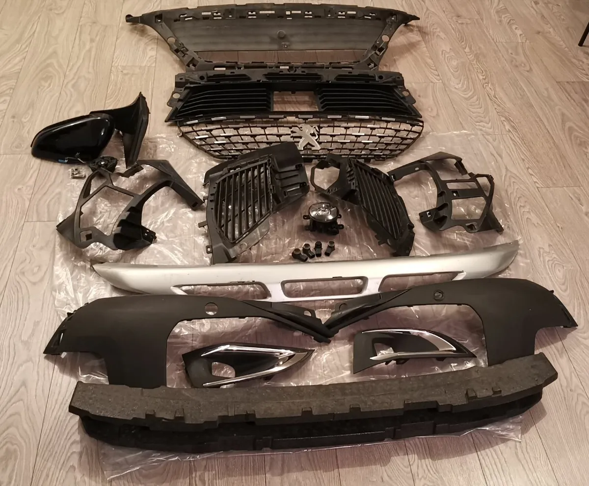 Peugeot 3008 parts 2017 - Image 1