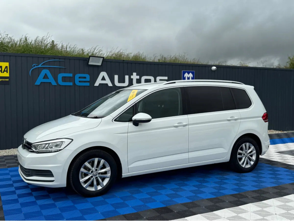 Volkswagen Touran COMFORT - 2.0L DIESEL - 7 SEATS - Image 3