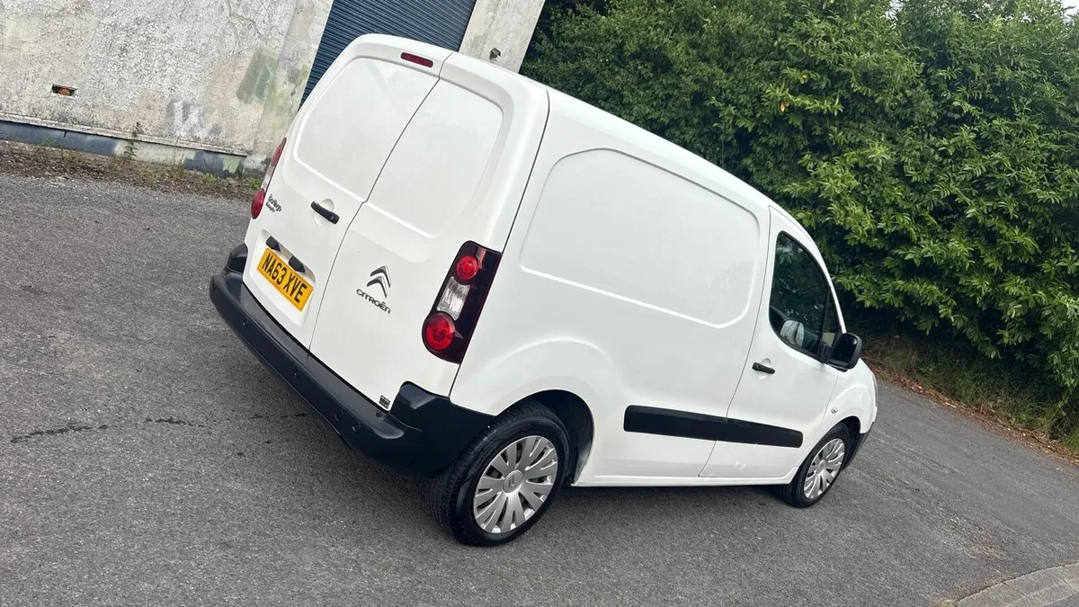 Citroen Berlingo 2014 - Image 2