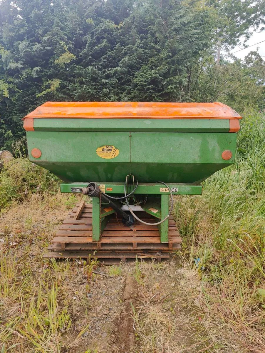 Amazone Spreaders - For Parts or Repair - Image 1