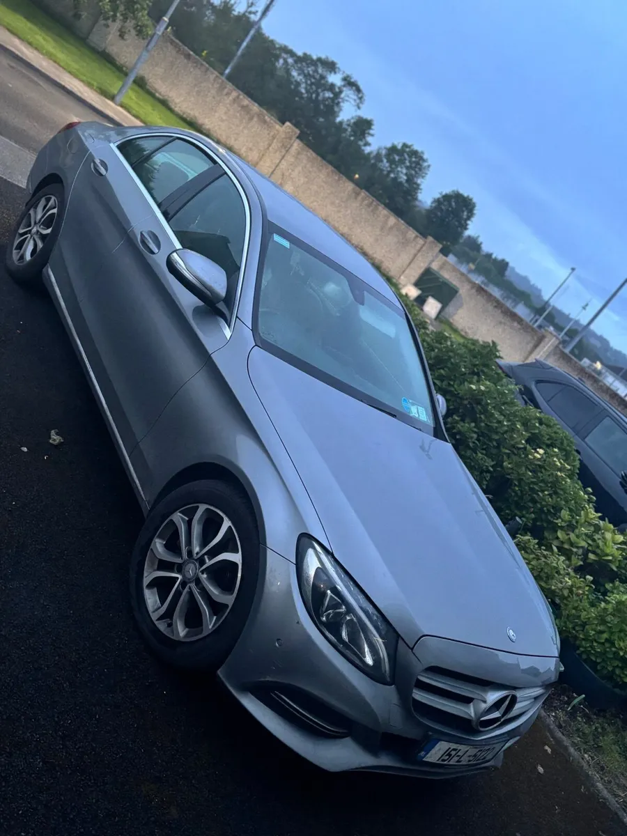 Mercedes-Benz C-Class 2015 - Image 1