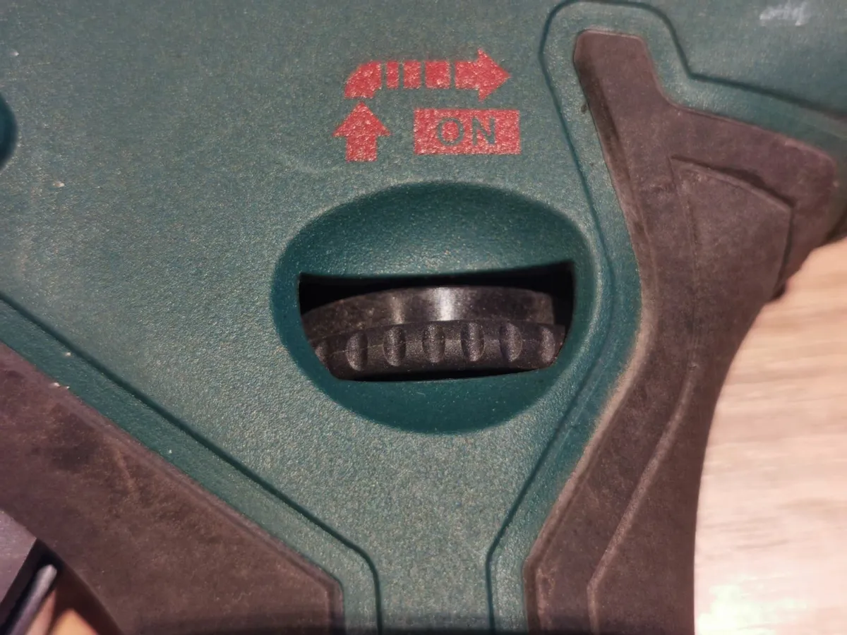 Hot Glue Gun Portable cordless Gas powered - Image 4
