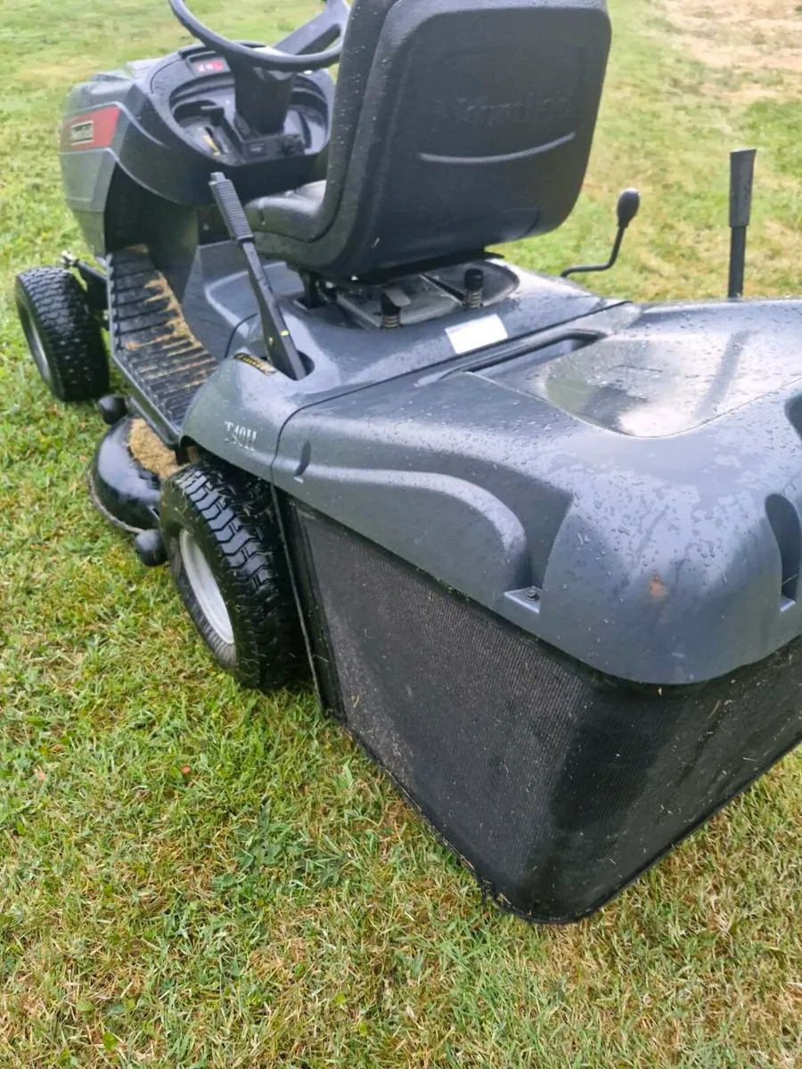 Castlegarden ride on mower Delivery available - Image 4