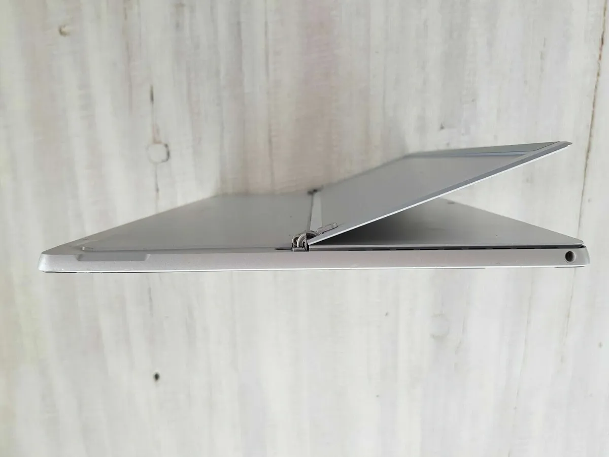 Microsoft Surface Pro 7 Win 11 i5 8GB 256GB 1866 - Image 4