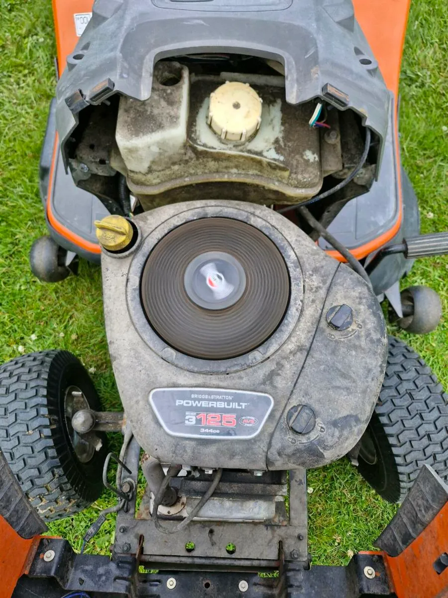 Husqvarna 2016 ride on mower Delivery available - Image 2
