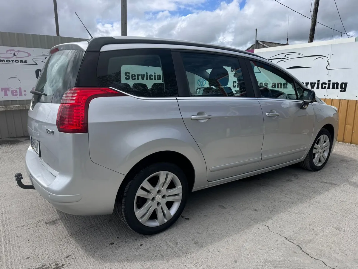2016 Peugeot 5008 1.6D 7 Seater Warranty - Image 4