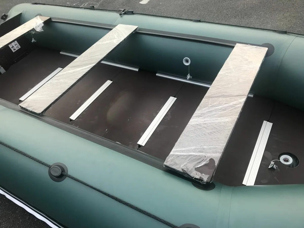 4.50 m new PVC Inflatable boat BARK BT-450SD - Image 4