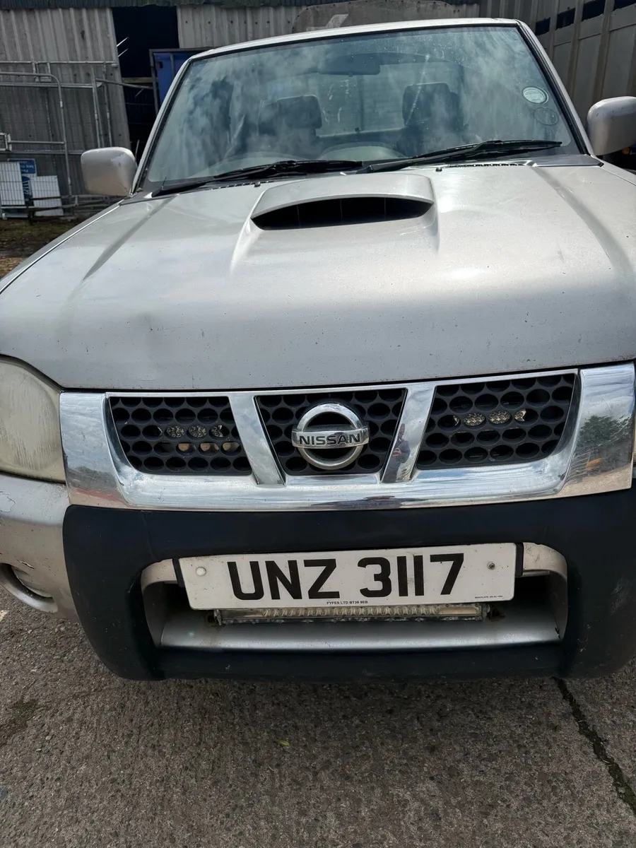 Nissan Navara - Image 2