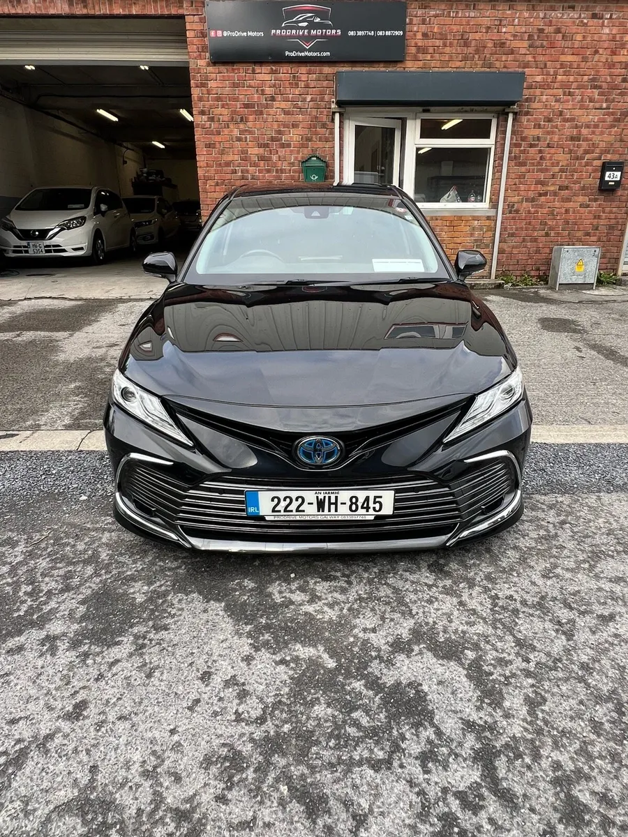 Toyota Camry 2.5L Hybrid 2022 - Image 1