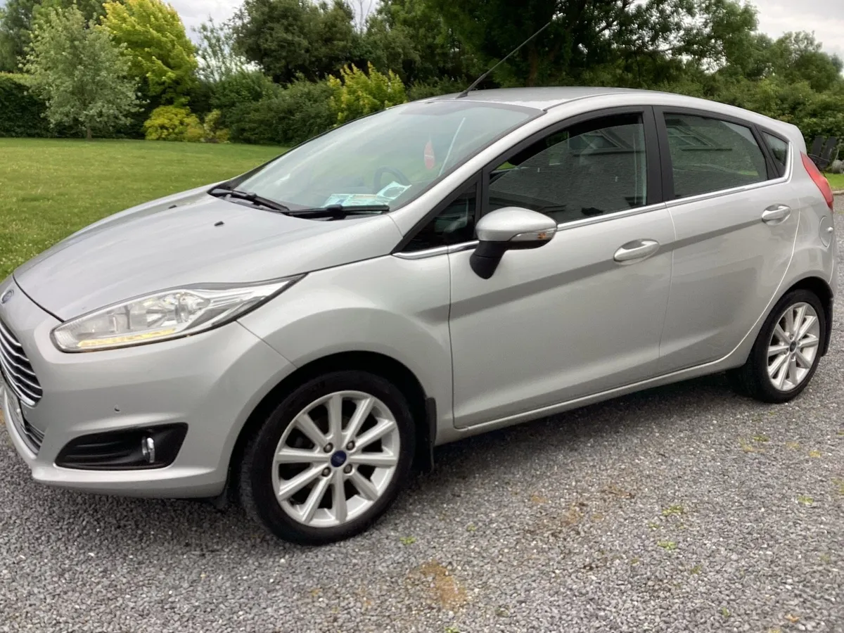 Ford Fiesta - Image 2