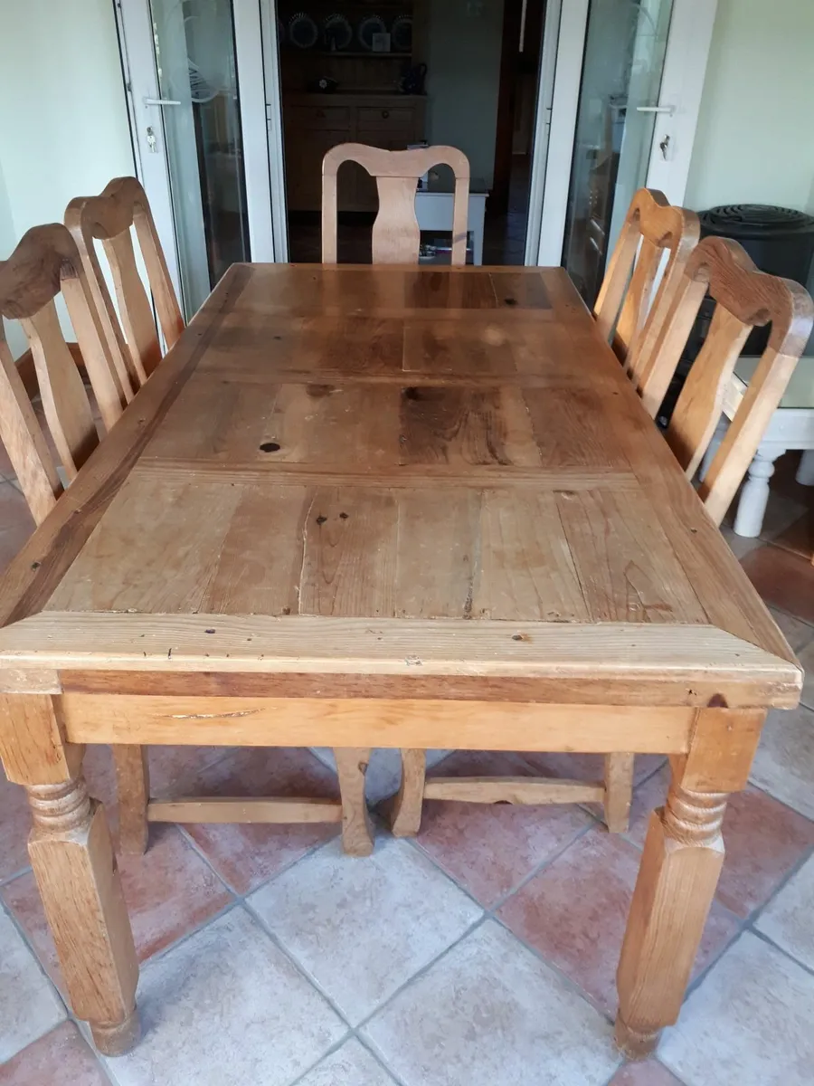 Solid Pine Table & 6 Chairs - Image 1