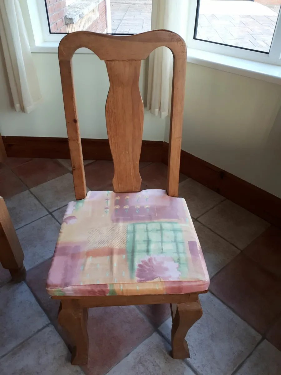 Solid Pine Table & 6 Chairs - Image 2