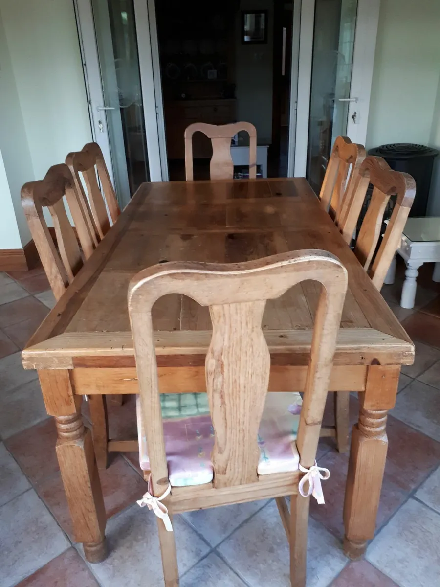 Solid Pine Table & 6 Chairs - Image 3