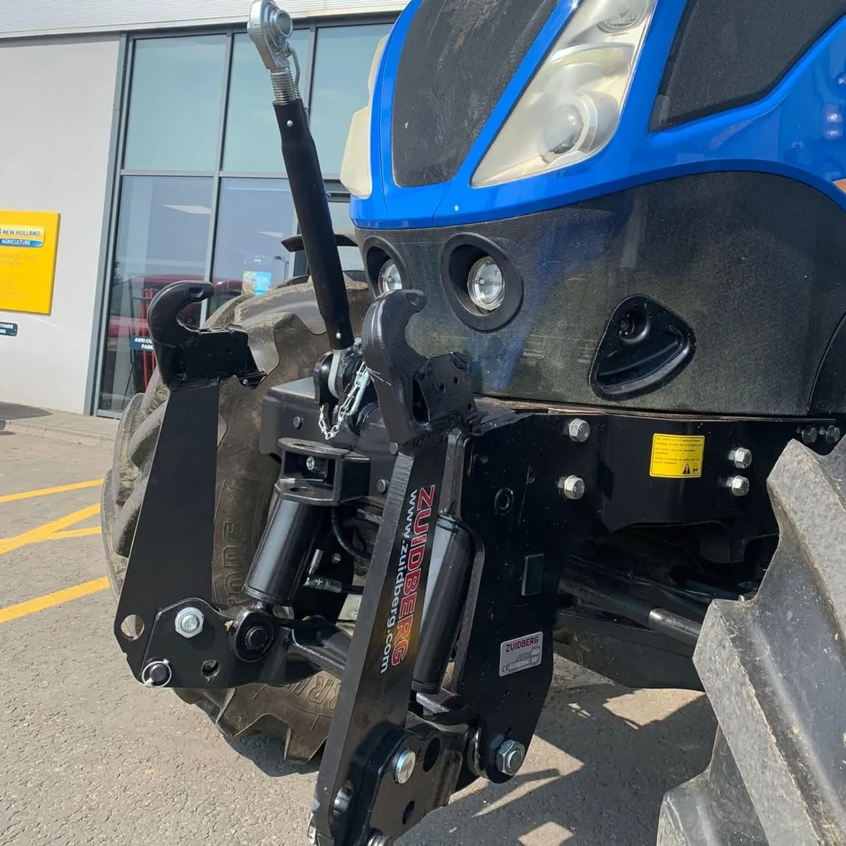 Wanted Zuidberg front linkage for Newholland T7. - Image 2