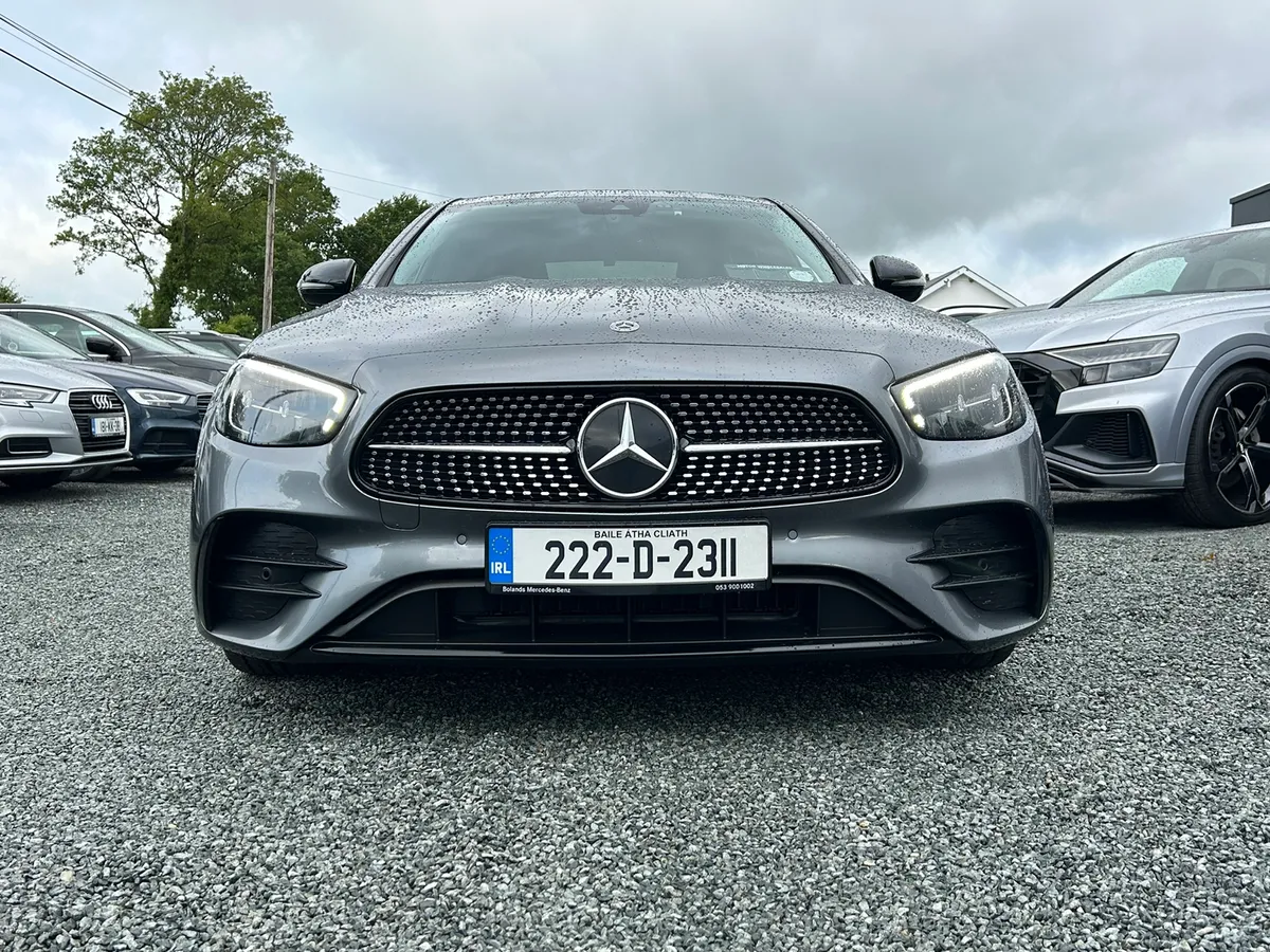 2022 MERCEDES E220 AMG NIGHT PACK - Image 2