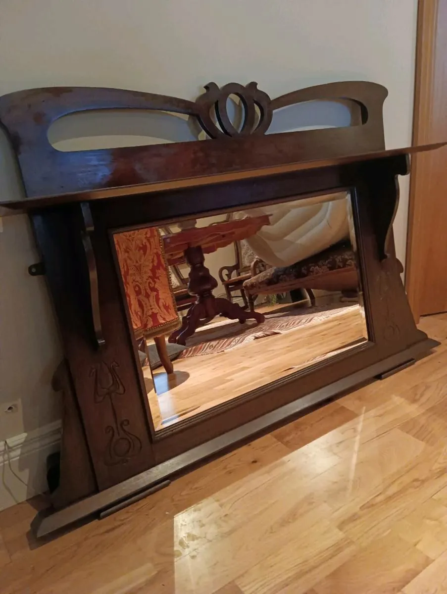 Beautiful antique effect mirror - Image 2