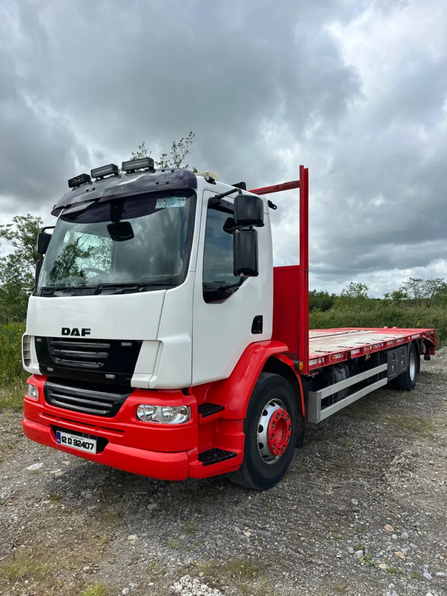 Daf LF55 Beavertail Truck - Image 1